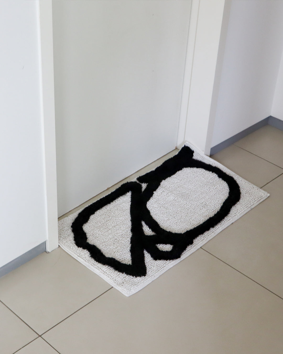 RboW スケッチラグ - THE MOON